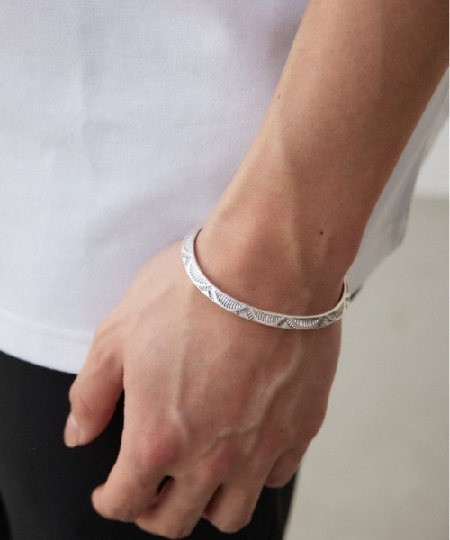 ネイティブバングル（ブレスレット）｜AZUL BY MOUSSY（アズールバイ