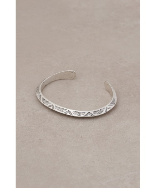 エヴィス　バングル ネイティブバングル（ブレスレット）｜AZUL BY MOUSSY（アズール