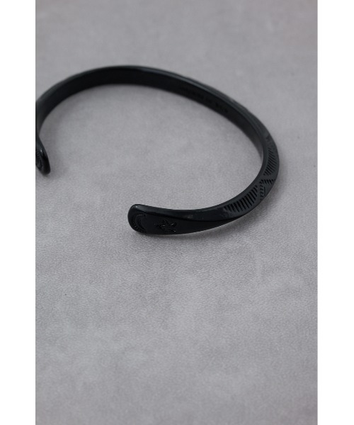 AZUL by moussy(アズールバイマウジー)の「ネイティブバングル(ブレスレット・メンズ・ブラック/シルバー・FREE)」の12枚目の写真