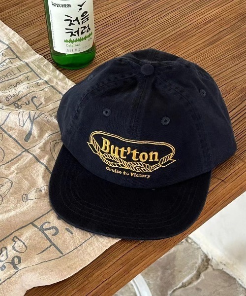 TOWAVASE MAVUNO キルト刺繍ベルベットキャップ セール】Button ロゴ刺繍キャップ（キャップ）｜Vipoa（ヴィポア