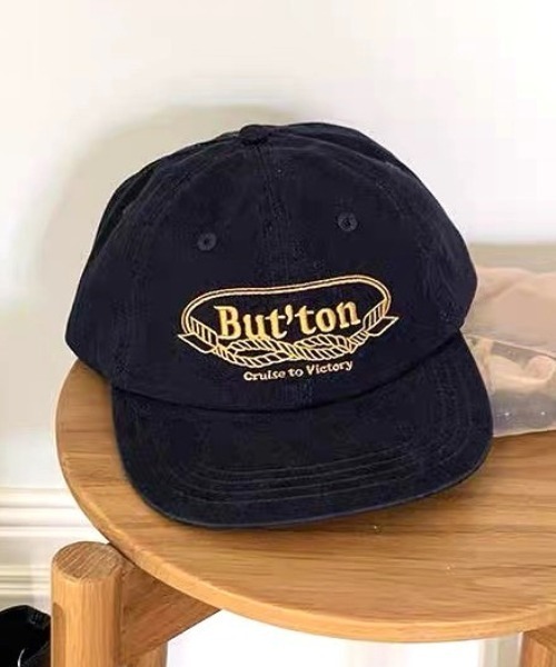 Vipoa(ヴィポア)の「Button ロゴ刺繍キャップ(キャップ・レディース・ネイビー・FREE)」の21枚目の写真