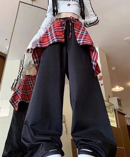 gossip！ロサンゼルス（ゴシップロサンゼルス）の「2WAYラップスカートレイヤードタイトブーツカットパンツ [取り外し可能]（カーゴパンツ・レディース・ピンク/ネイビー/ブラック・L/M）」の8枚目の写真