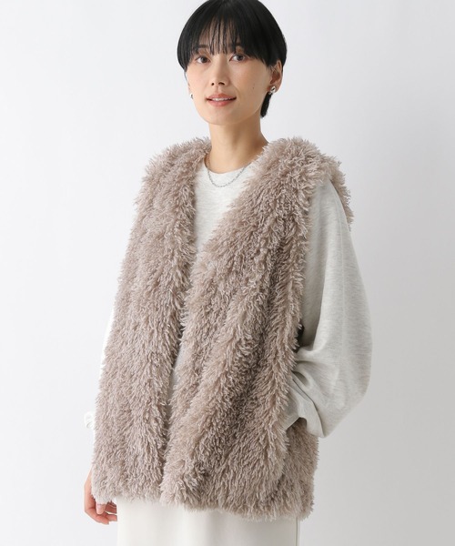 【エイミーロウ】ラビットファーベスト　ライトベージュ エイミーロウ】ラビットファーベスト ライトベージュ