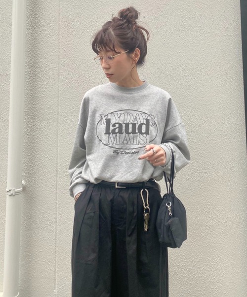 ISOOK（アイスー）の「フロントロゴプリントスウェット(kiharu select)/クルーネック プルオーバー ルーズ 長袖（スウェット・レディース・グレー/ネイビー・FREE）」の4枚目の写真