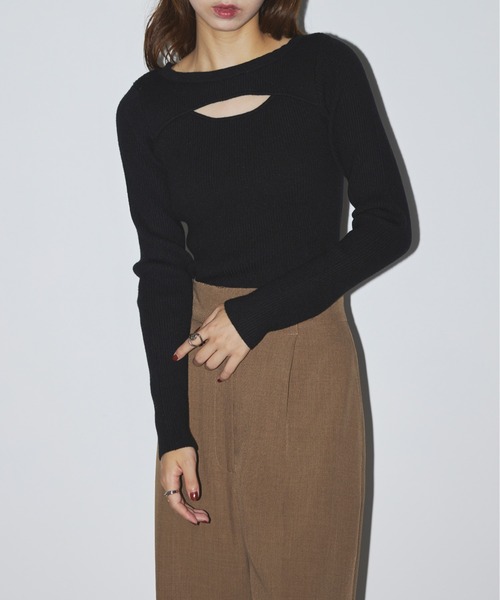 Cassette Chart(カセットチャート)の「【MAISON BREEZE reveur】crew neck front Slit Knit(ニット/セーター・レディース・グレイッシュブルー/ブラック/モカ・FREE)」の6枚目の写真