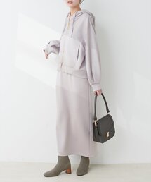 ふわもちタイトナロースカート