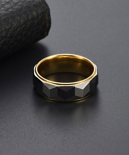 SBG(エスビー)の「SBG タングステンミラーカットリング(リング・メンズ・ゴールド・22号/20号/17号/14号)」の2枚目の写真