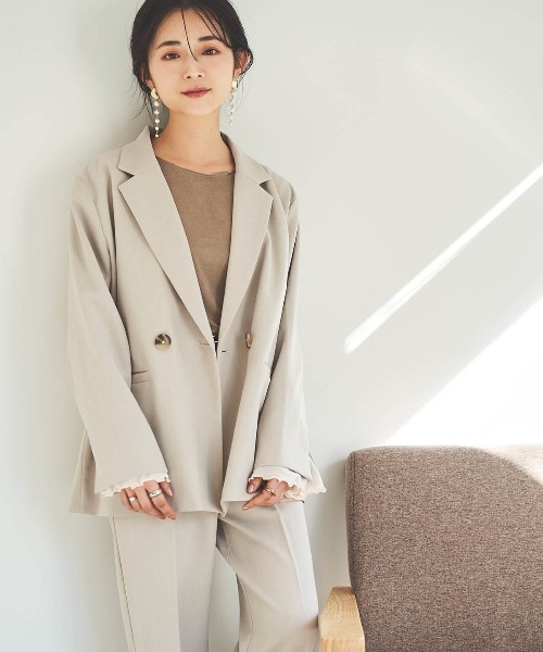 mil（ミル）の「フレアスリーブ シアーベロアトップス（Tシャツ/カットソー・レディース・アイボリー/モカ/ブラック・S/XS）」の6枚目の写真