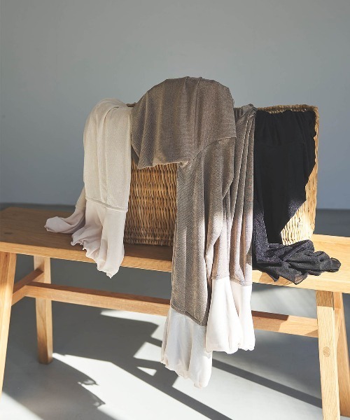 mil（ミル）の「フレアスリーブ シアーベロアトップス（Tシャツ/カットソー・レディース・アイボリー/モカ/ブラック・S/XS）」の9枚目の写真