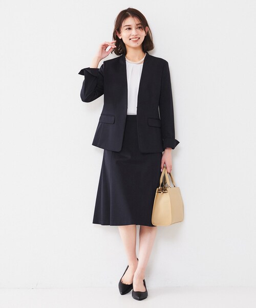 UNTITLED（アンタイトル）の「【通勤スーツ】コットン混ジャージ カラーレスジャケット（ノーカラージャケット・レディース・ダークグレー/ブラック/ネイビー/ベージュ・03/04/42/50/48/46/44/02/01/00）」の8枚目の写真