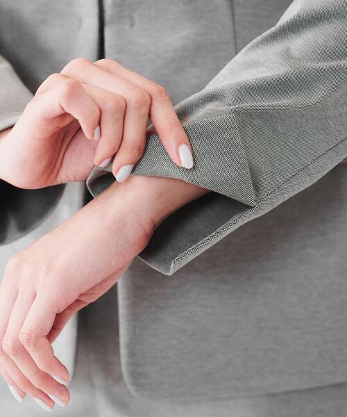 UNTITLED（アンタイトル）の「【通勤スーツ】コットン混ジャージ カラーレスジャケット（ノーカラージャケット・レディース・ダークグレー/ブラック/ネイビー/ベージュ・03/04/42/50/48/46/44/02/01/00）」の22枚目の写真