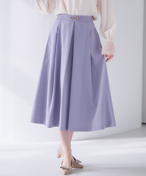 couture brooch（クチュールブローチ）の「【きれいめ・美脚効果・通勤】ネオシャンブルビットスカート（スカート・レディース・サックスブルー/ネイビー/ブラウン系その他・40/38/42/36）」の3枚目の写真