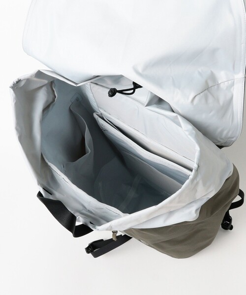 ARC'TERYX（アークテリクス）の「ARC'TERYX / Granville 25 Backpack（バックパック/リュック・メンズ・ブラック・ONE SIZE）」の10枚目の写真