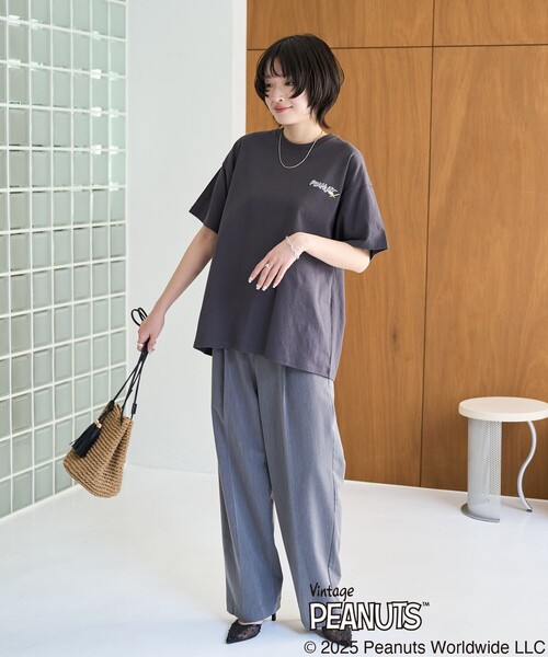 FREAK'S STORE（フリークスストア）の「限定展開/別注/PEANUTS/ピーナッツ/バック 刺繍 半袖 Tシャツ（Tシャツ/カットソー・レディース・サックスブルー/オフホワイト/ライトグレー/スミクロ/オレンジ・SMALL/MEDIUM/LARGE）」の12枚目の写真