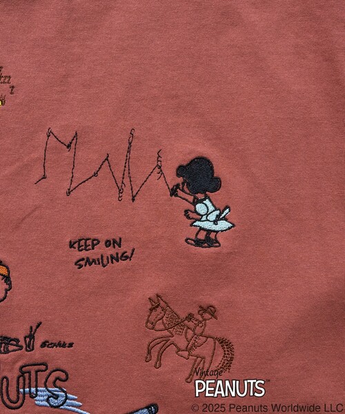 FREAK'S STORE（フリークスストア）の「限定展開/別注/PEANUTS/ピーナッツ/バック 刺繍 半袖 Tシャツ（Tシャツ/カットソー・レディース・サックスブルー/オフホワイト/ライトグレー/スミクロ/オレンジ・SMALL/MEDIUM/LARGE）」の21枚目の写真