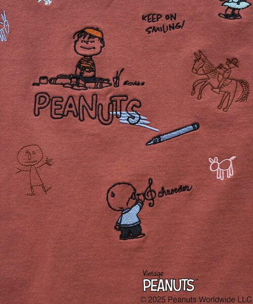 FREAK'S STORE（フリークスストア）の「限定展開/別注/PEANUTS/ピーナッツ/バック 刺繍 半袖 Tシャツ（Tシャツ/カットソー・レディース・サックスブルー/オフホワイト/ライトグレー/スミクロ/オレンジ・SMALL/MEDIUM/LARGE）」の19枚目の写真