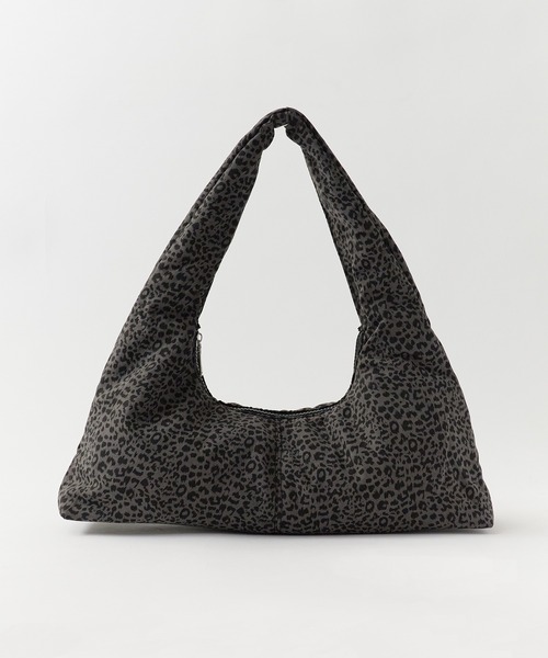 ROOPTOKYO(ループトウキョウ)の「Leopard print handbag / レオパード柄 ハンドバッグ(ショルダーバッグ・メンズ・ブラック/アイボリー/ベージュ・FREE)」の22枚目の写真