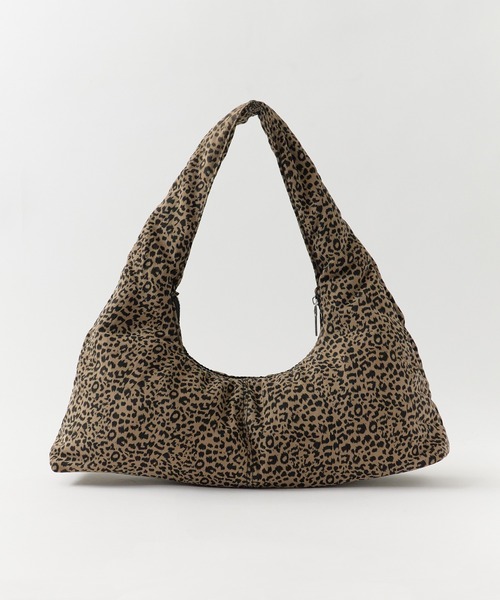 ROOPTOKYO(ループトウキョウ)の「Leopard print handbag / レオパード柄 ハンドバッグ(ショルダーバッグ・メンズ・ブラック/アイボリー/ベージュ・FREE)」の11枚目の写真