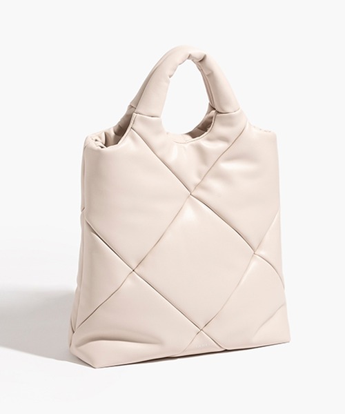 YAHKI（ヤーキ）の「YAHKI/ヤーキ TOTE BAG トートバック キルティングデザイントートバッグ（トートバッグ・レディース・ブラック/ベージュ/イエロー・ONE SIZE）」の9枚目の写真