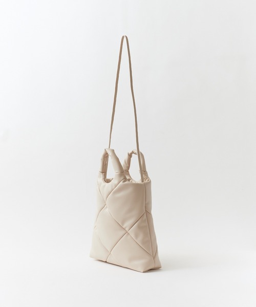 YAHKI（ヤーキ）の「YAHKI/ヤーキ TOTE BAG トートバック キルティングデザイントートバッグ（トートバッグ・レディース・ブラック/ベージュ/イエロー・ONE SIZE）」の7枚目の写真