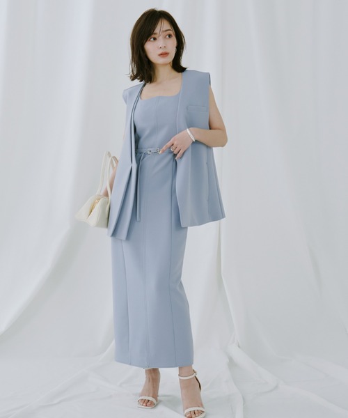 anuans（アニュアンス）の「ダブルフロントジレセットワンピース