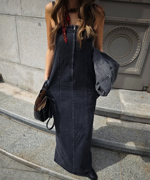 esutoreja（エストレジャ）の「デニムキャミワンピース（ワンピース・レディース・ライトブルー/ブルー・FREE）」の11枚目の写真