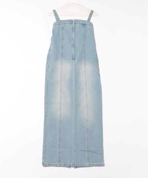 esutoreja（エストレジャ）の「デニムキャミワンピース（ワンピース・レディース・ライトブルー/ブルー・FREE）」の20枚目の写真