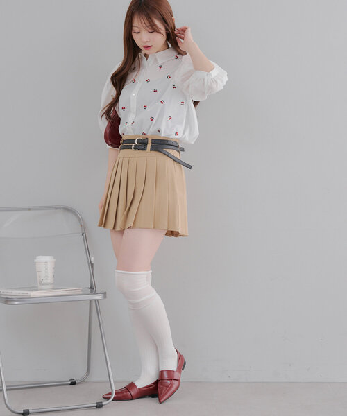 Another Branch olive des olive(アナザーブランチオリーブデオリーブ)の「チェリー刺しゅうブラウス(シャツ/ブラウス・レディース・ストライプ/オフホワイト/チェック・FREE)」の5枚目の写真