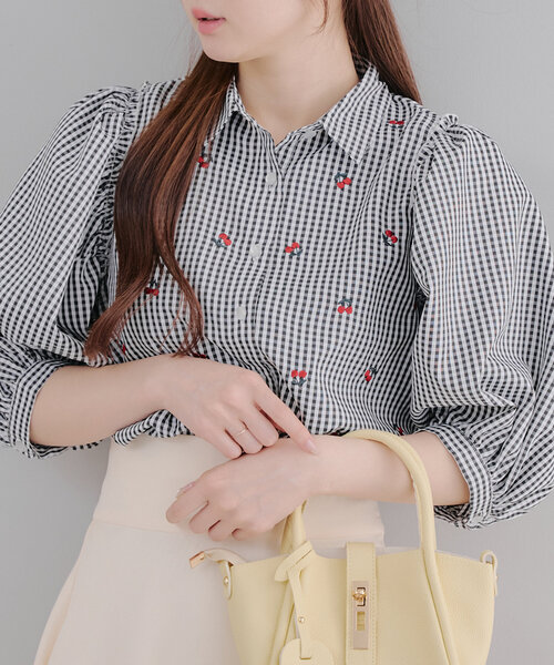Another Branch olive des olive(アナザーブランチオリーブデオリーブ)の「チェリー刺しゅうブラウス(シャツ/ブラウス・レディース・ストライプ/オフホワイト/チェック・FREE)」の13枚目の写真