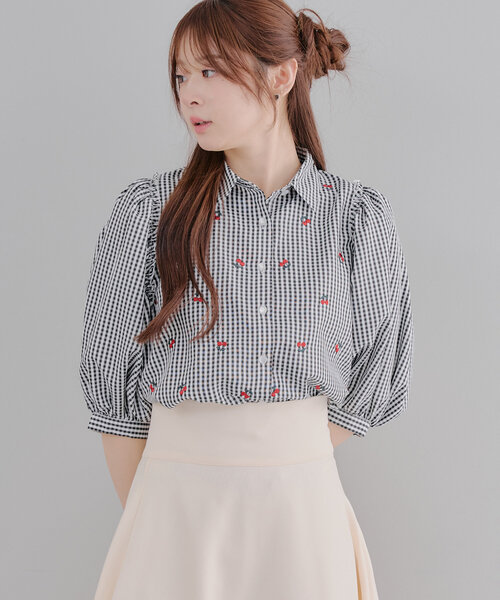 Another Branch olive des olive(アナザーブランチオリーブデオリーブ)の「チェリー刺しゅうブラウス(シャツ/ブラウス・レディース・ストライプ/オフホワイト/チェック・FREE)」の14枚目の写真