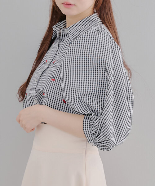 Another Branch olive des olive(アナザーブランチオリーブデオリーブ)の「チェリー刺しゅうブラウス(シャツ/ブラウス・レディース・ストライプ/オフホワイト/チェック・FREE)」の15枚目の写真
