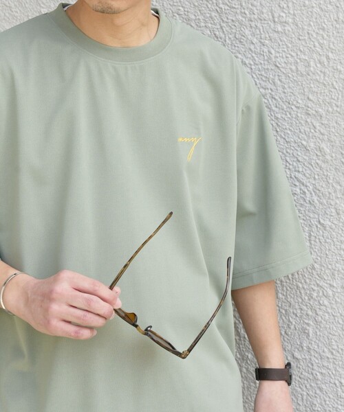 SHIPS any（シップス エニィ）の「SHIPS any:〈撥水加工〉Teflon EcoElite(TM) 刺繍 バックプリント ロゴ Tシャツ◇（Tシャツ/カットソー・メンズ・ダークグレー/オリーブ/ライトホワイト/ブラック・MEDIUM/LARGE/X-LARGE）」の4枚目の写真