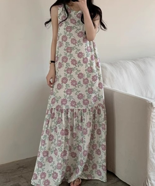 gossip!ロサンゼルス(ゴシップロサンゼルス)の「ヴィンテージ風 ノースリーブワンピース ルームウェア ナイトウェア 部屋着(ワンピース・レディース・ブラック/グリーン/レッド/アイボリー・FREE)」の8枚目の写真
