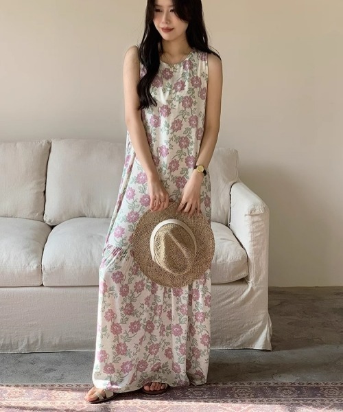 gossip!ロサンゼルス(ゴシップロサンゼルス)の「ヴィンテージ風 ノースリーブワンピース ルームウェア ナイトウェア 部屋着(ワンピース・レディース・ブラック/グリーン/レッド/アイボリー・FREE)」の5枚目の写真