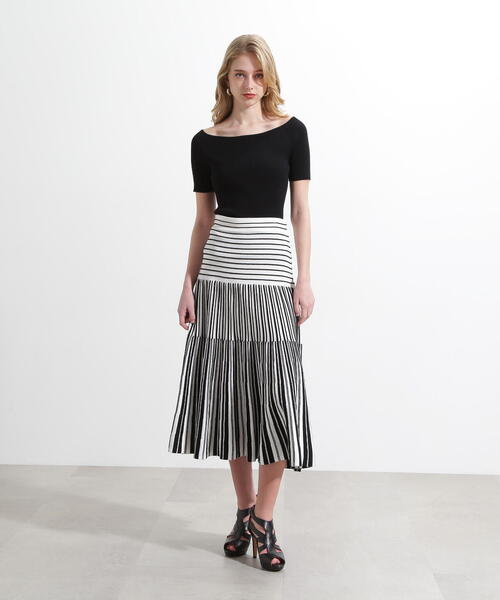 PINKY&DIANNE(ピンキーアンドダイアン)の「◆オフショルダーリブニット(ニット/セーター・レディース・ブラウン/ホワイト/ブラック・38)」の22枚目の写真