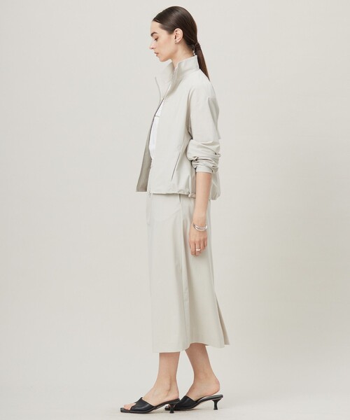 ICB(アイシービー)の「アトラストリコット ブルゾン(ブルゾン・レディース・グレー系/ライトイエロー系・SMALL/MEDIUM/X-SMALL)」の11枚目の写真