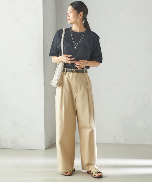 SHIPS(シップス)の「【SHIPS別注】V:room:コットン クレープ(Tシャツ/カットソー・レディース・ブラック/ホワイト系・ONE SIZE)」の15枚目の写真