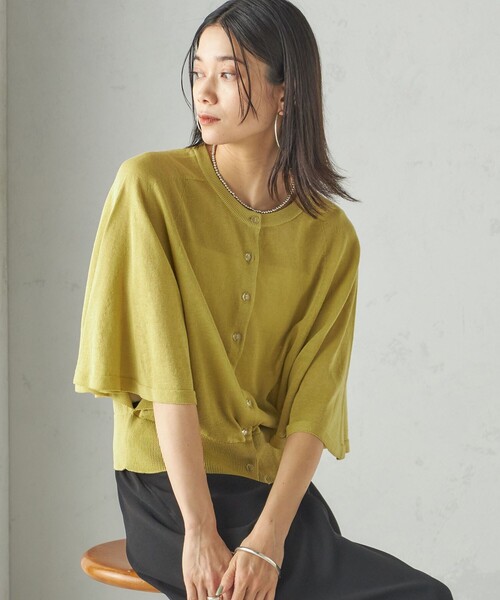 SHIPS(シップス)の「〈手洗い可能〉ホール ガーメント ケープ デザイン カーディガン(カーディガン/ボレロ・レディース・イエロー系/オフホワイト/ブラック・ONE SIZE)」の4枚目の写真