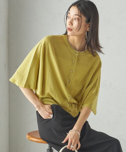 SHIPS(シップス)の「〈手洗い可能〉ホール ガーメント ケープ デザイン カーディガン(カーディガン/ボレロ・レディース・イエロー系/オフホワイト/ブラック・ONE SIZE)」の5枚目の写真