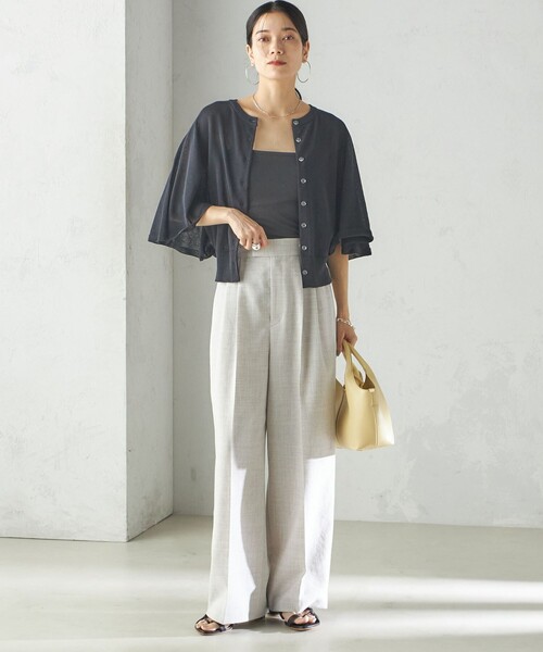 SHIPS(シップス)の「〈手洗い可能〉ホール ガーメント ケープ デザイン カーディガン(カーディガン/ボレロ・レディース・イエロー系/オフホワイト/ブラック・ONE SIZE)」の10枚目の写真