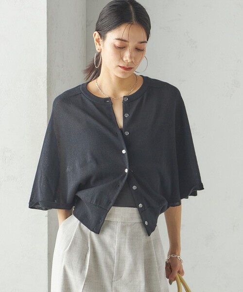 SHIPS(シップス)の「〈手洗い可能〉ホール ガーメント ケープ デザイン カーディガン(カーディガン/ボレロ・レディース・イエロー系/オフホワイト/ブラック・ONE SIZE)」の13枚目の写真