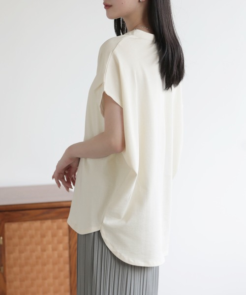 SUNFLOWER EIGHT(サンフラワーエイト)の「キーネックトップス(Tシャツ/カットソー・レディース・アイボリー/スモーキーグリーン系/ブラック・M)」の11枚目の写真