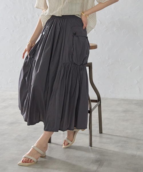 each(イーチ)の「サイドポケットナイロンミディスカート(スカート・レディース・グレー/ブラック/ライトグレー・FREE)」の3枚目の写真