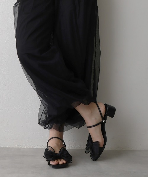 DEMETER(デメテル)の「2WAY スクエアトゥ シフォンリボン ストラップサンダル(サンダル・レディース・ブラック/アイボリー・M/S/LL/L)」の9枚目の写真