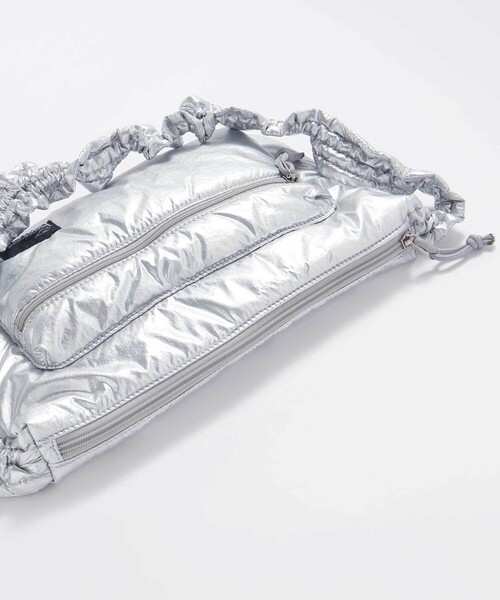 ZIDDY（ジディ）の「【 ニコ☆プチ 掲載 】ギャザーフリルショルダーバッグ（バックパック/リュック・キッズ・グレー/ブラック・FREE）」の13枚目の写真