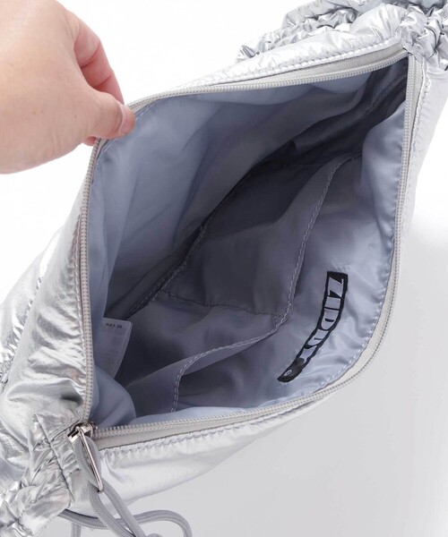 ZIDDY（ジディ）の「【 ニコ☆プチ 掲載 】ギャザーフリルショルダーバッグ（バックパック/リュック・キッズ・グレー/ブラック・FREE）」の16枚目の写真