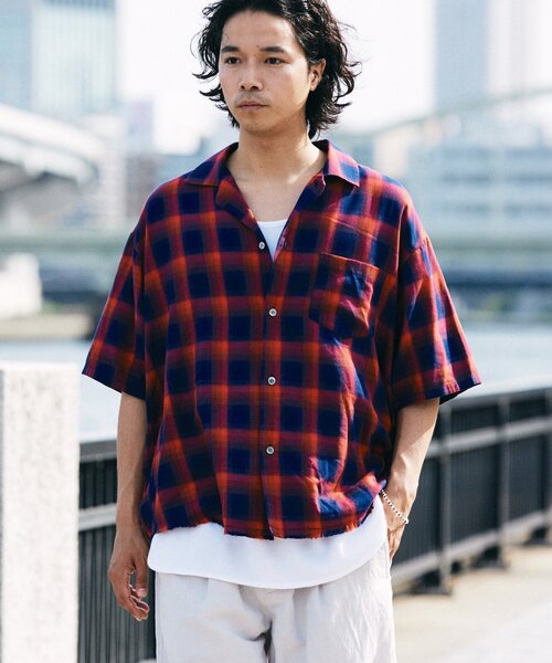 JOURNAL STANDARD relume（ジャーナルスタンダード　レリューム）の「レーヨン フリンジ 半袖チェックシャツ（シャツ/ブラウス・メンズ・グレー/サックスブルー/ブラック/レッド・LARGE/MEDIUM）」の21枚目の写真