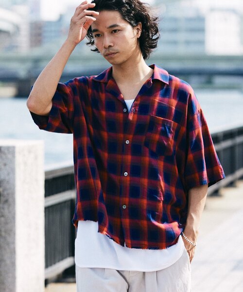 JOURNAL STANDARD relume（ジャーナルスタンダード　レリューム）の「レーヨン フリンジ 半袖チェックシャツ（シャツ/ブラウス・メンズ・グレー/サックスブルー/ブラック/レッド・LARGE/MEDIUM）」の22枚目の写真