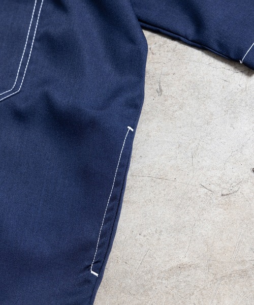 COMMON WARE（コモンウェアー）の「COMMONWARE:BIG SIZE STICHING SHIRTS/ビッグサイズ ステッチングシャツ（シャツ/ブラウス・メンズ・チャコールグレー/ブラック/ネイビー・M/L）」の19枚目の写真