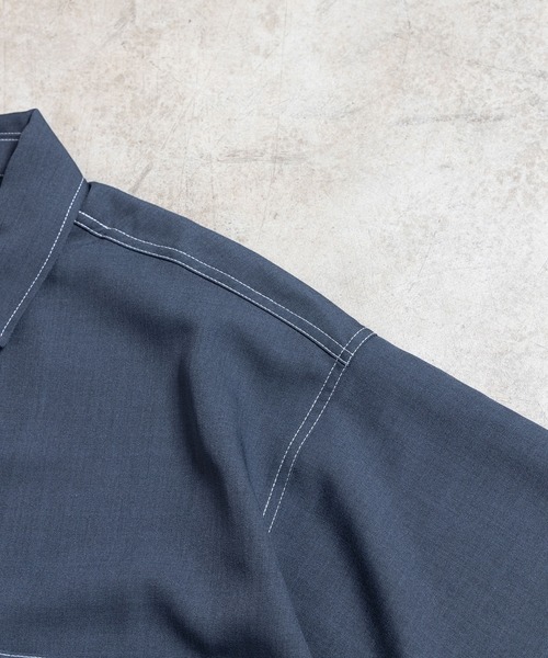 COMMON WARE（コモンウェアー）の「COMMONWARE:BIG SIZE STICHING SHIRTS/ビッグサイズ ステッチングシャツ（シャツ/ブラウス・メンズ・チャコールグレー/ブラック/ネイビー・M/L）」の7枚目の写真